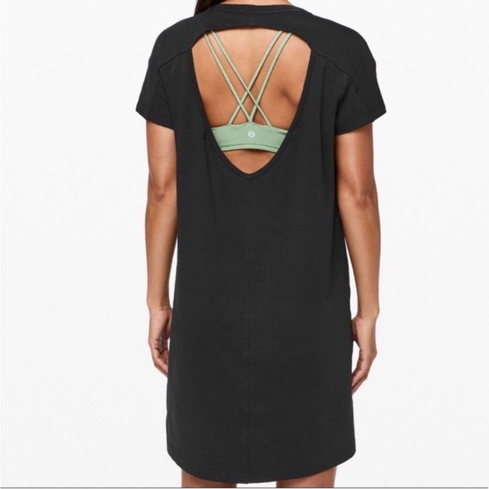 Lululemon Day Tripper Dress size 12